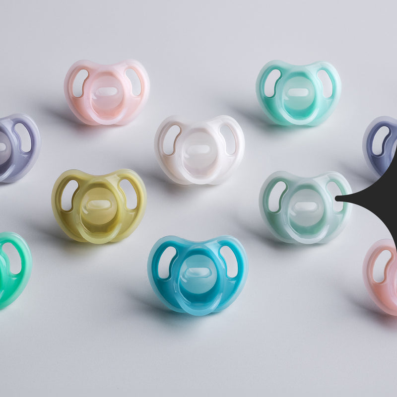 Tommee Tippee Ultra-light Soother Stay Put